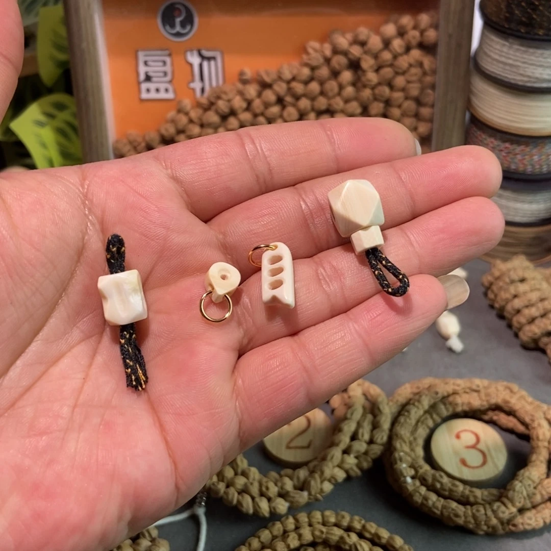 无****柏香籽/百香籽吊坠