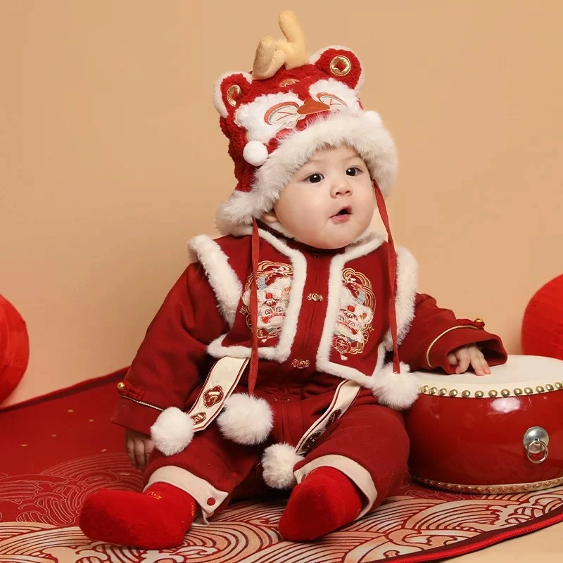 咪冬季新款万事兴龙连体马甲假两件+帽子拜年服男女宝加绒喜庆