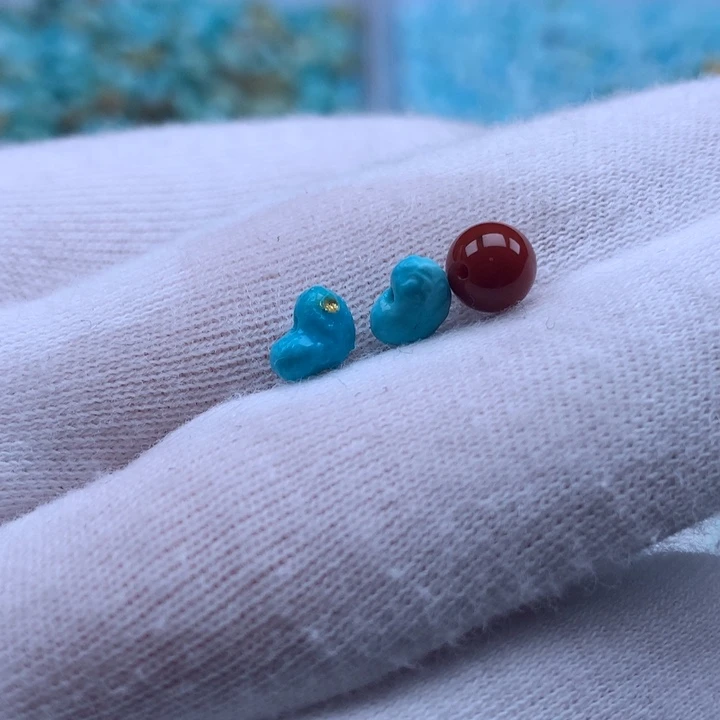 南红玛瑙未镶嵌珠宝奇石