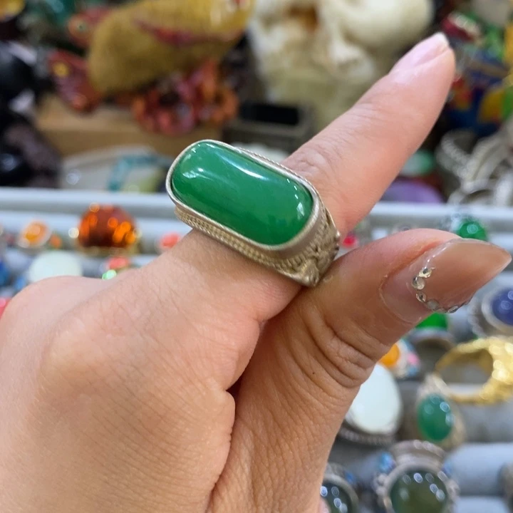 宫廷影视老旧工艺摆件