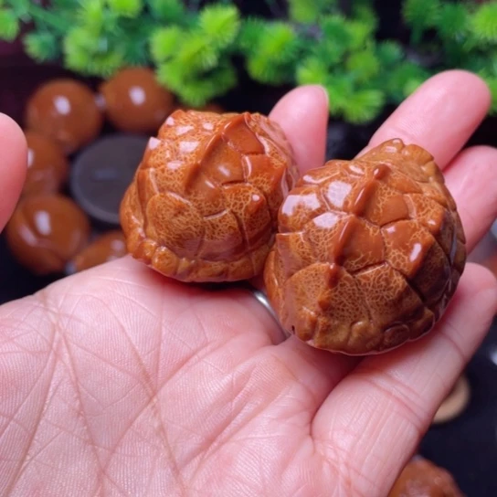 【闪购商品】手串/手链橄榄核龙脊富甲手球