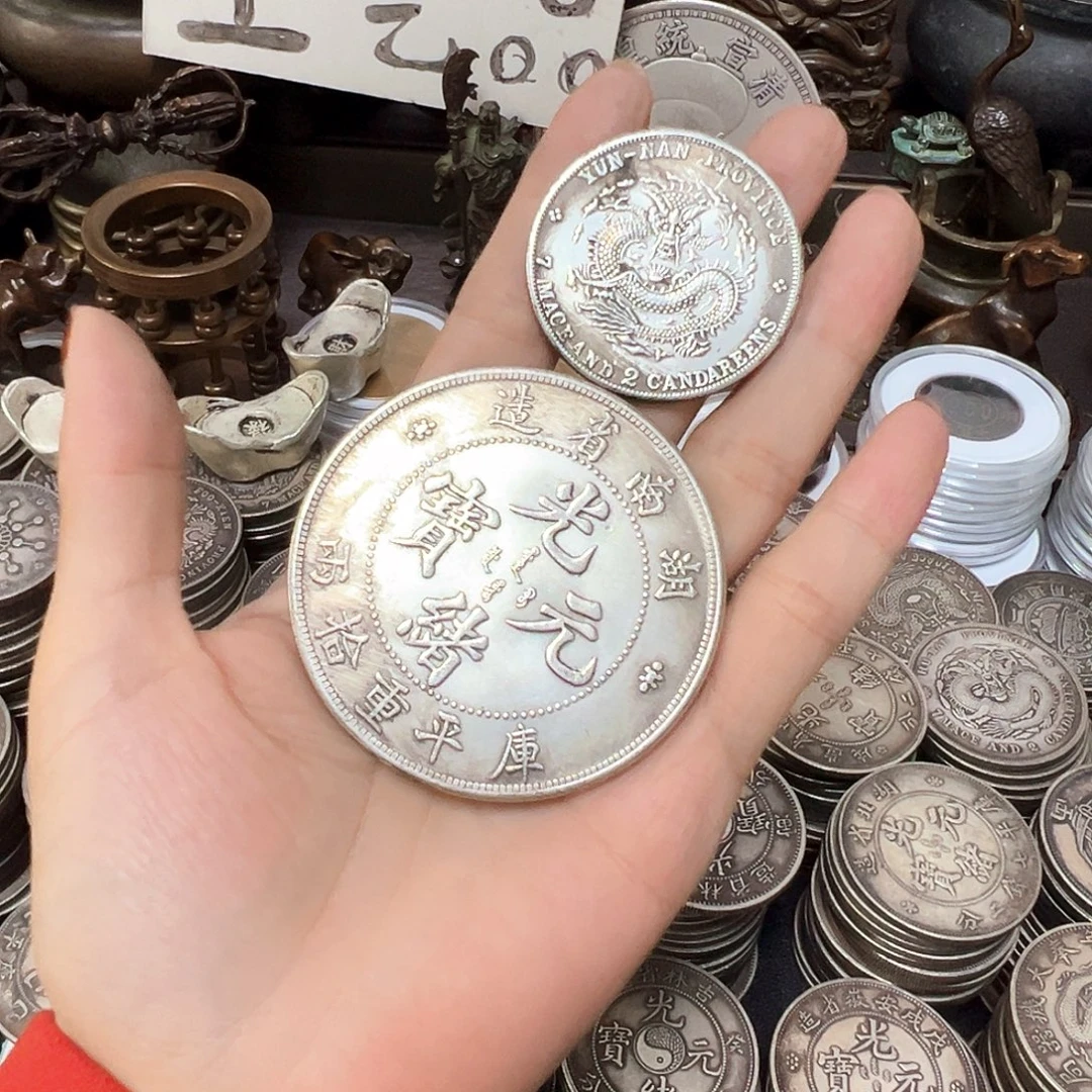 金属复古风格摆件