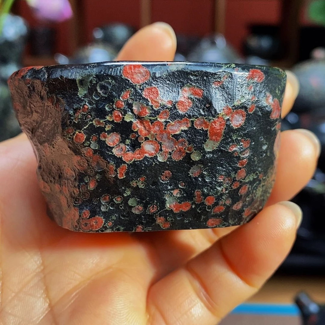 .***r梅花玉精美梅花杯