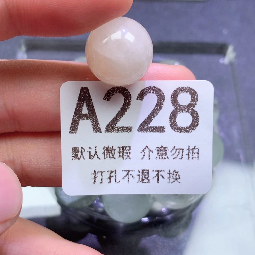 颈饰未镶嵌水晶陌***.