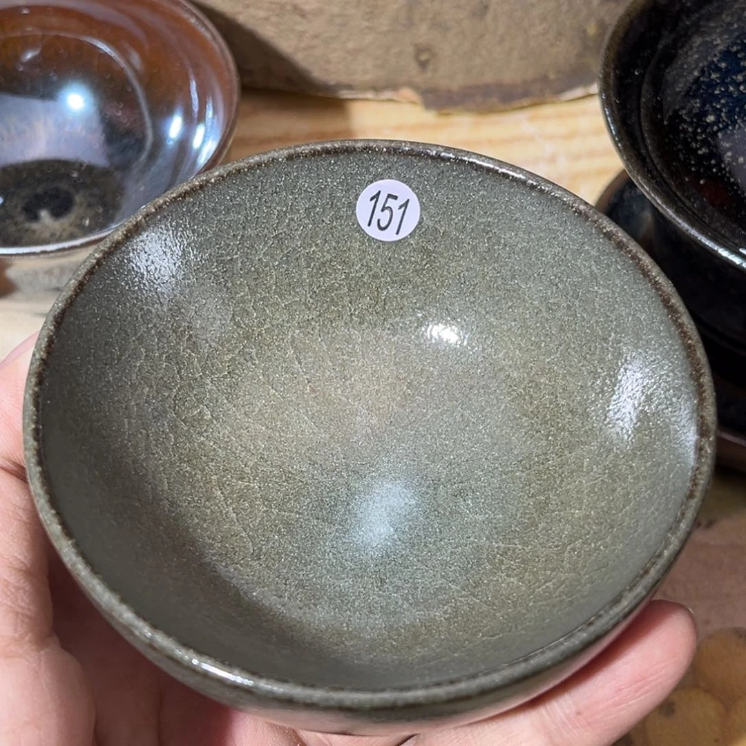 茶盏义兴龙窑坚持真柴烧