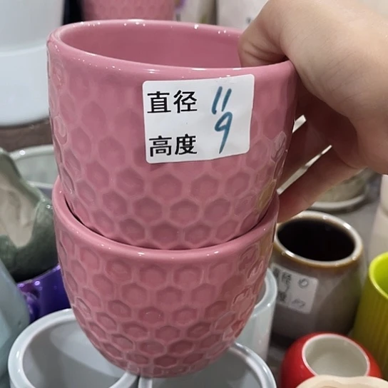 多肉绿植陶瓷花盆9.9包邮，有孔