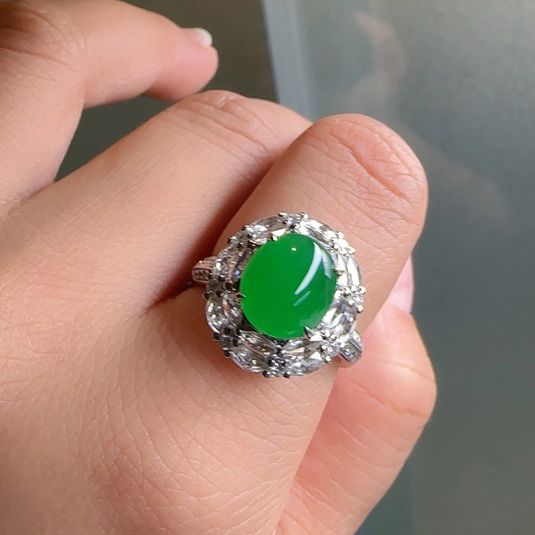 翡翠18K金镶嵌戒指天然翡翠