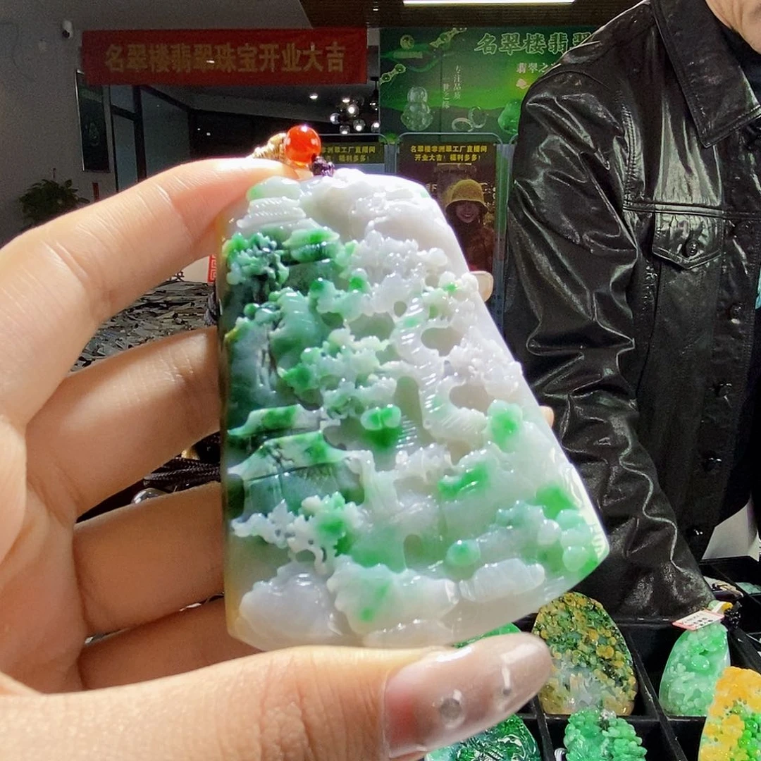 颈饰未镶嵌翡翠翡翠