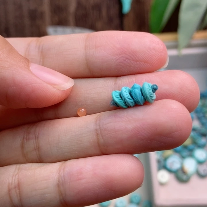 ****年未镶嵌南红玛瑙珠宝奇石