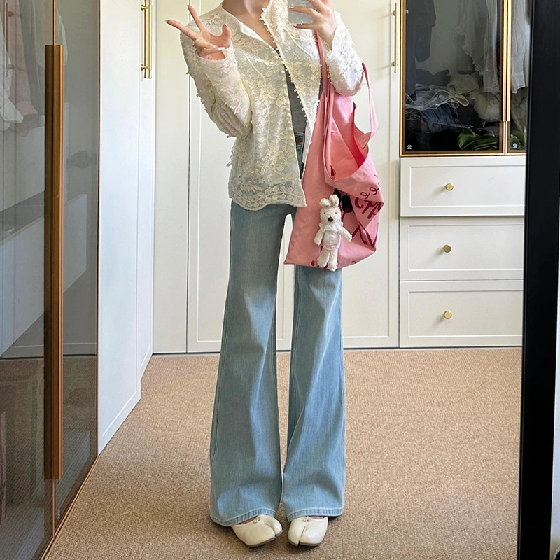 大码宽松梨型遮胯遮肉微喇牛仔裤女秋季韩系百搭显瘦垂感喇叭裤子