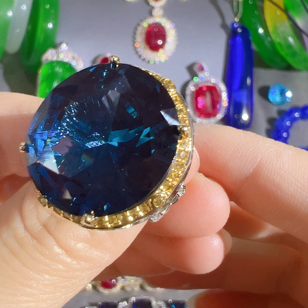 花岗石钨合金红色蓝色大宝贝