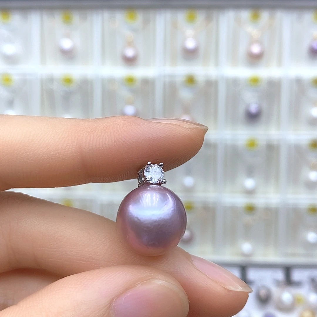 A***丶淡水珍珠合金颈饰