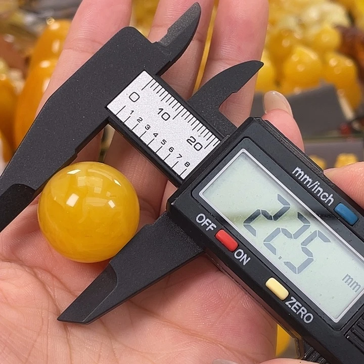 琥珀未镶嵌珠宝奇石琥珀h17