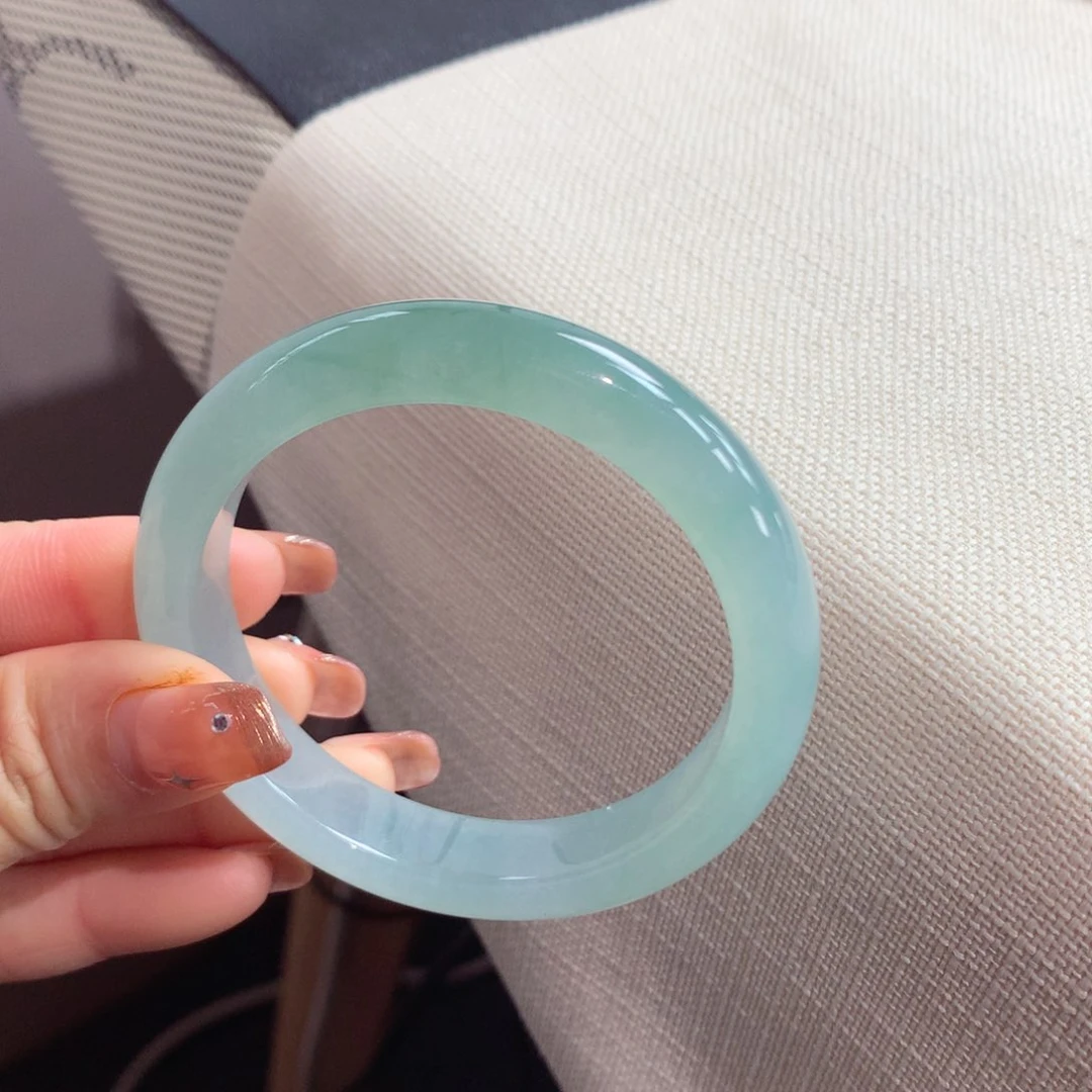 翡翠手镯未镶嵌20号