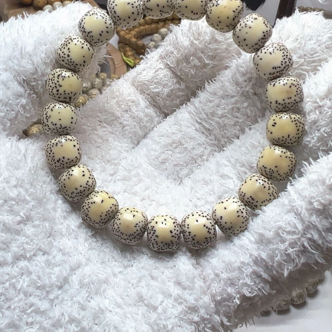 星月菩提吊坠星月菩提