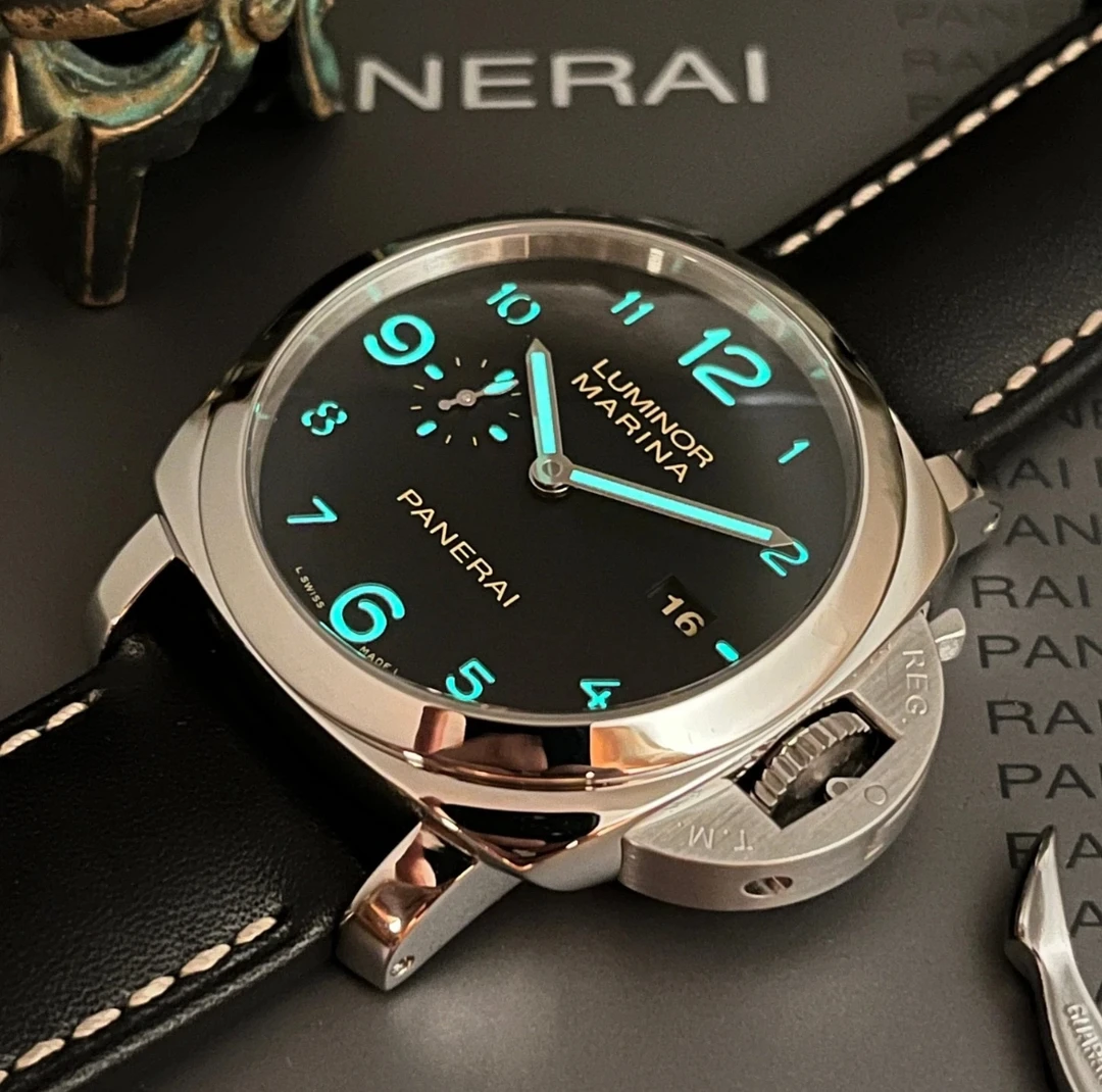 99新 Panerai/沛纳海 卢米诺系列男士自动机械腕表/背透/自动