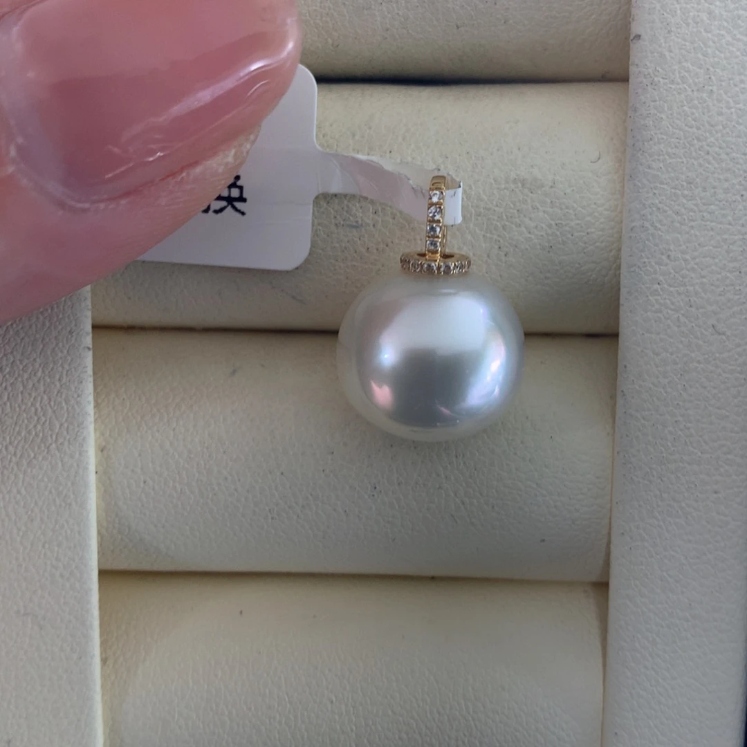 海水珍珠颈饰18K金镶嵌