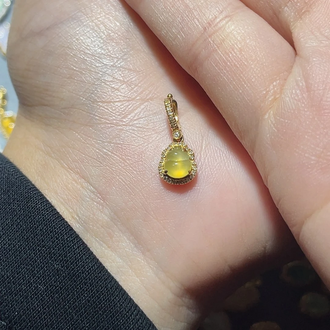 吊坠(不含链)18K金镶嵌翡翠