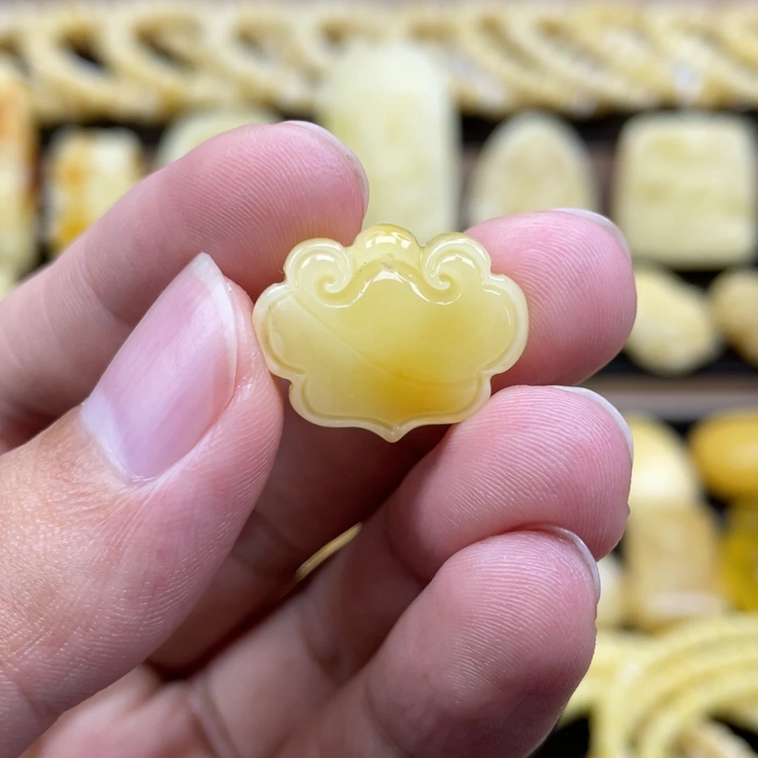 琥珀未镶嵌裸石琥珀蜜蜡
