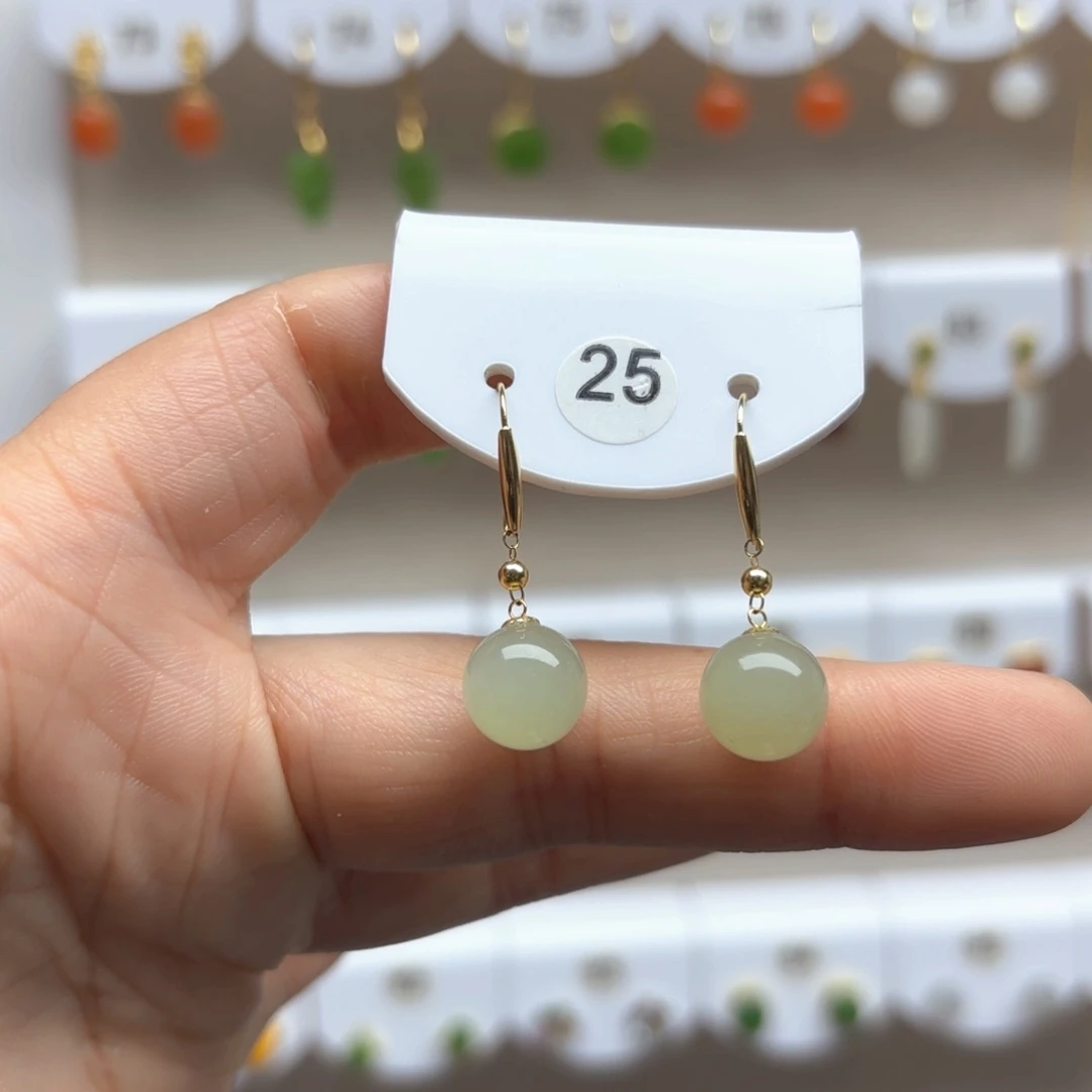 和田玉18K金镶嵌耳饰