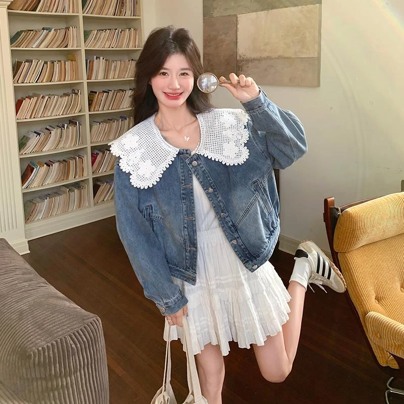 蓝色休闲减龄蕾丝拼接娃娃领牛仔外套女2025春新款小个子时尚上衣