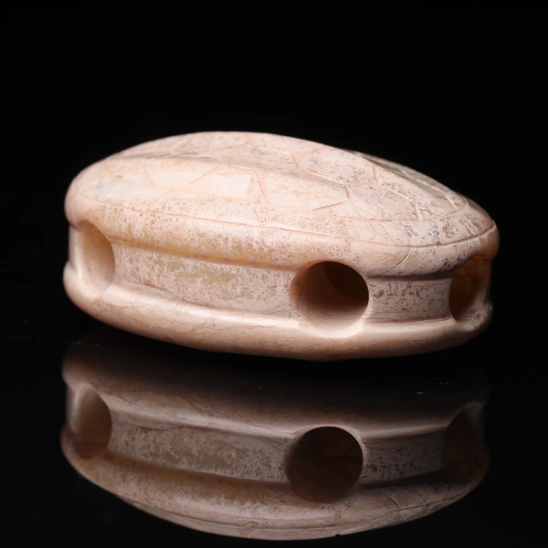 明代和田玉龟甲花件-LM