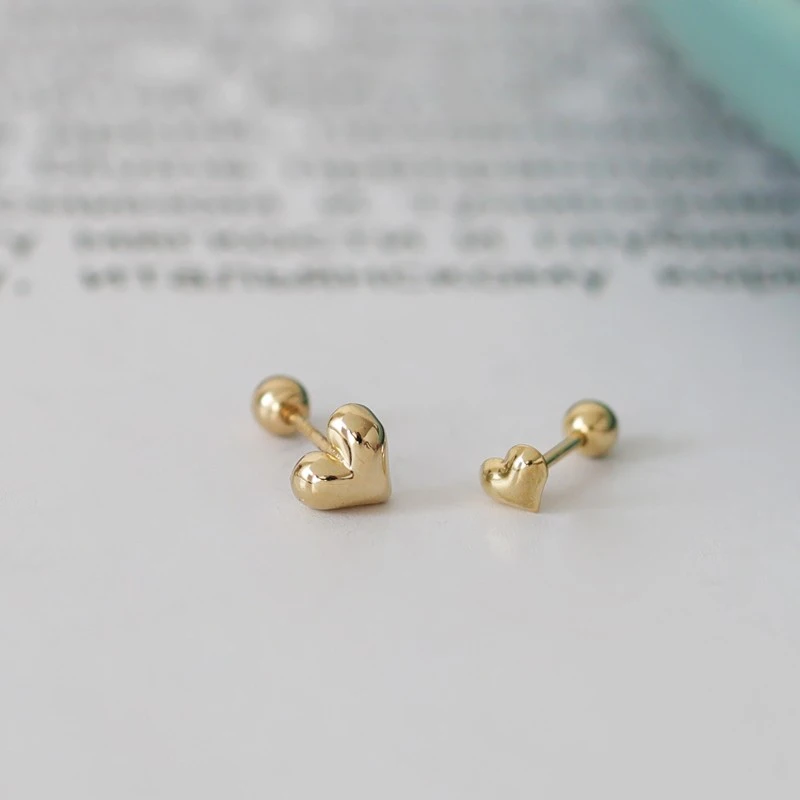 黄铜耳饰 蓝莓甜心~韩国纯K金耳钉 精致甜美小桃心耳骨钉