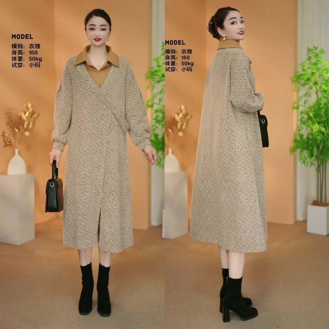 【衣雅严选】8222-2688#新款高定加厚宽松大版显瘦遮肉翻领连衣裙