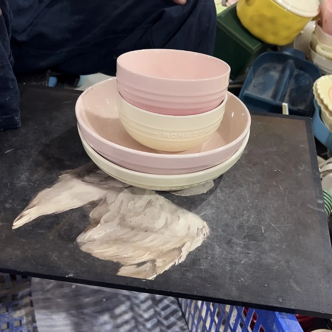 瓷片摩登4件套粉色白色微瑕