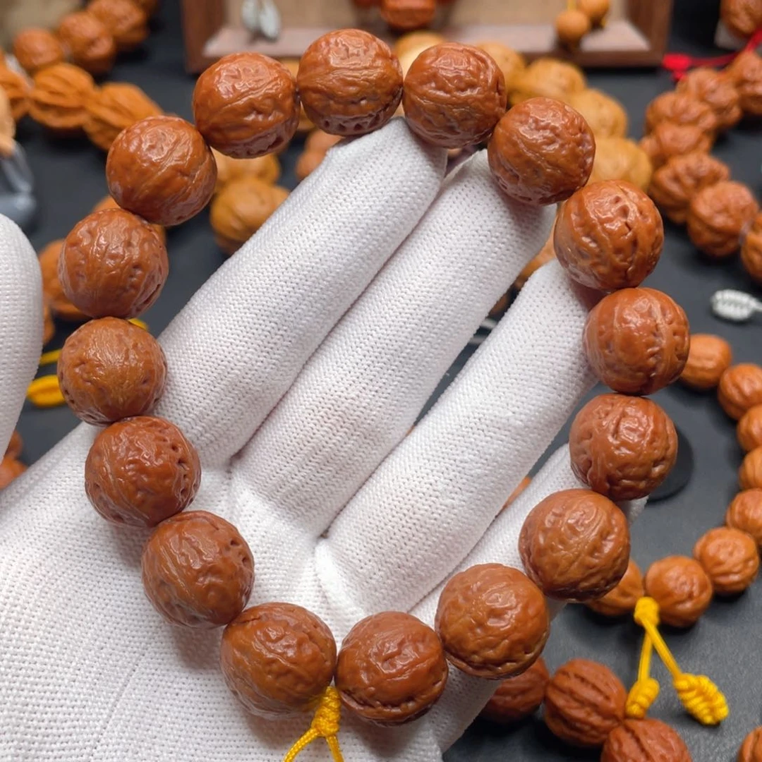 文玩核桃吊坠野生核桃光头秋子手持