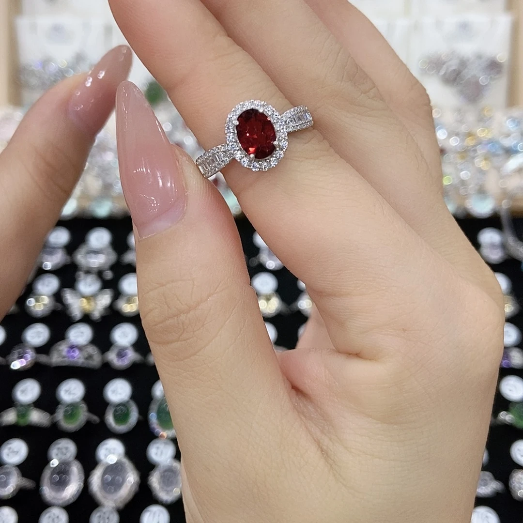 5***啊石榴石戒指银S925镶嵌