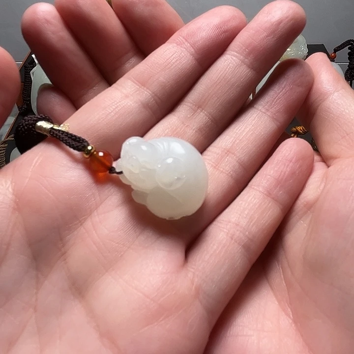 和田玉未镶嵌吊坠(不含链)