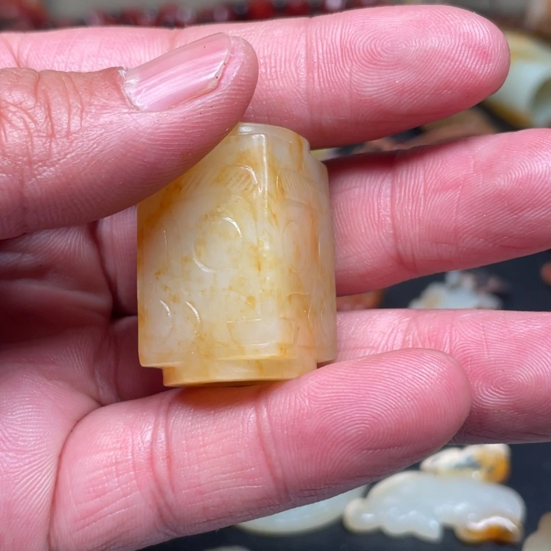 和田玉（糖玉）挂件未镶嵌Z****N