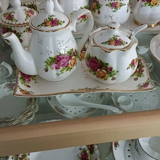 新疆西藏包邮骨质瓷玫瑰手工拍金刮金醋壶辣子罐底盘