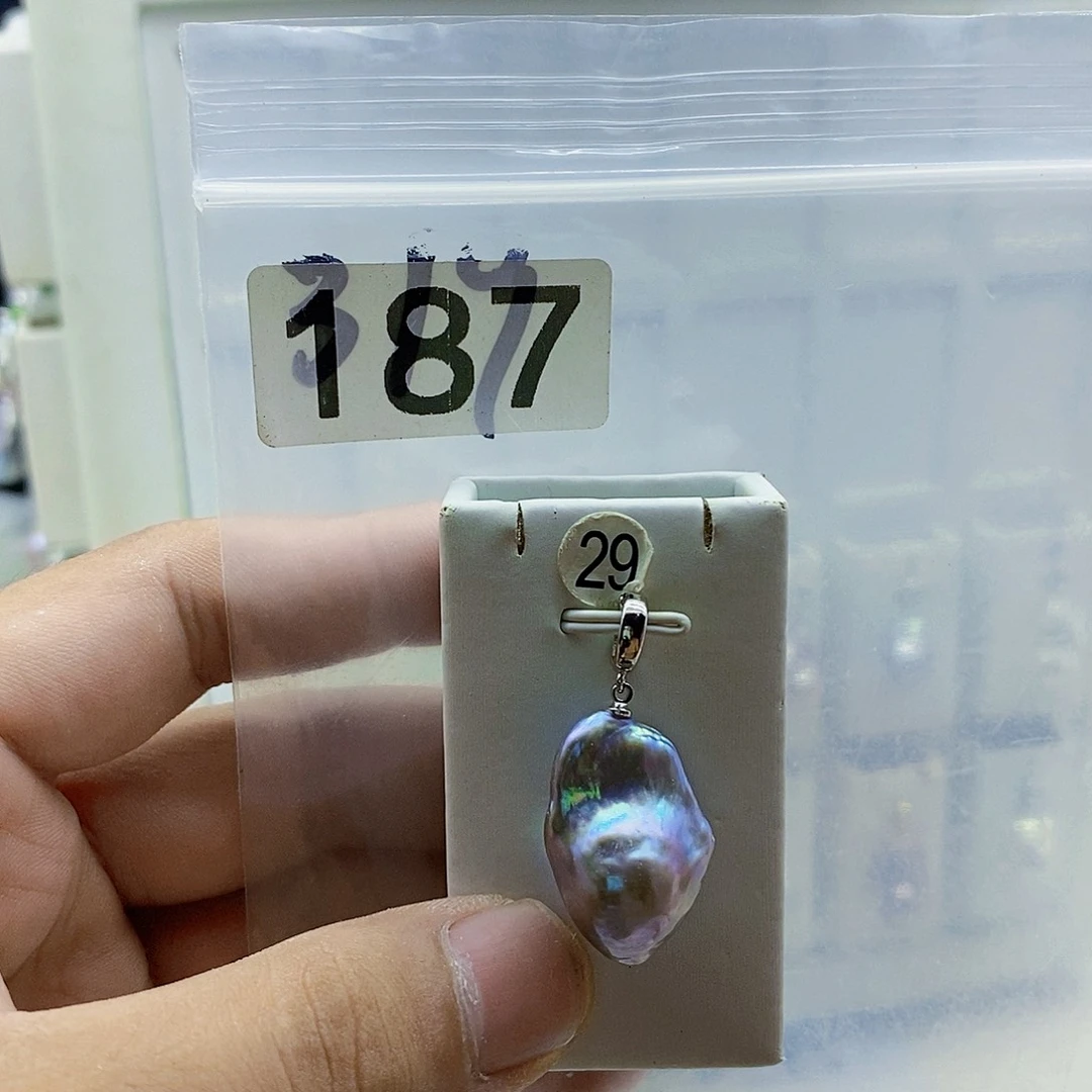 淡水珍珠颈饰合金