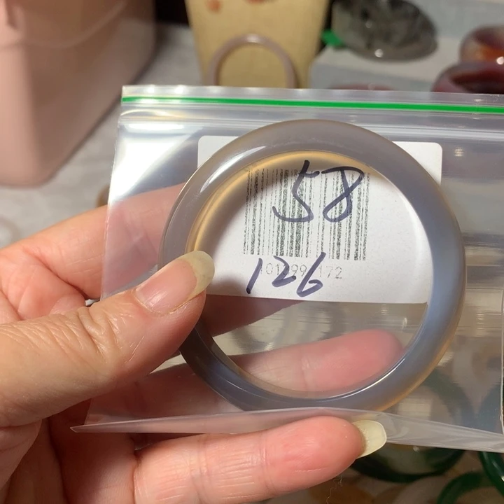 玛瑙/玉髓手镯未镶嵌58