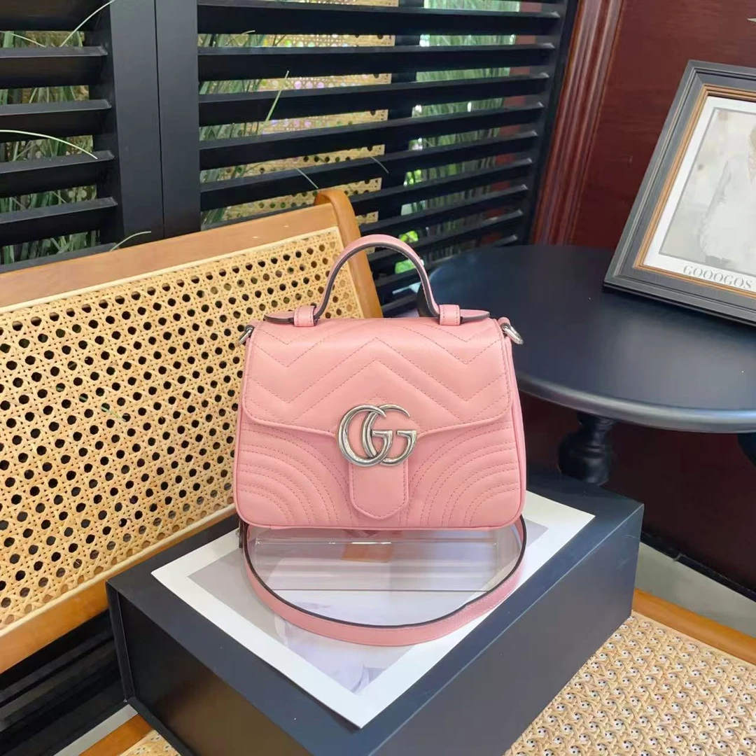 95新 GUCCI/古驰 GGS古驰马蒙邮差小号粉色银扣牛皮单32966443