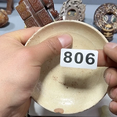 摆件闲**鹤瓷器制作过程是根据不同种类