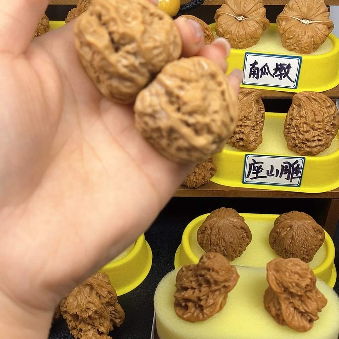 核桃蛤蟆头 文玩/木作/... 文玩把件