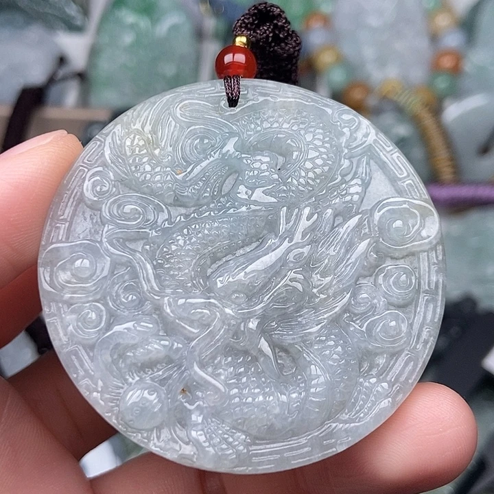 翡翠未镶嵌颈饰翡翠双面