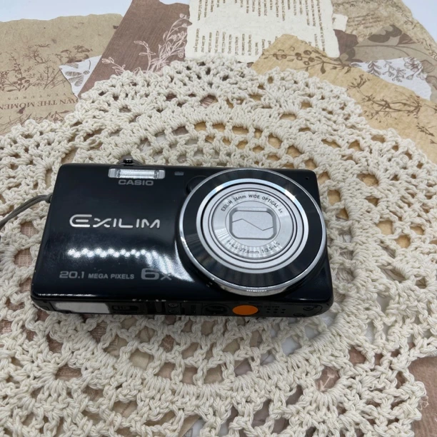 9新 Casio/卡西欧 卡西欧zs30 2010万像素6倍光学变焦