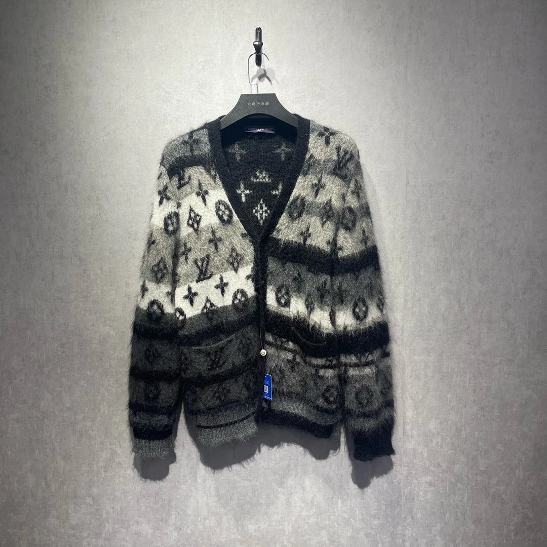 99新 LouisVuitton/路易威登 logo印花马海毛开衫/L码/DY213295