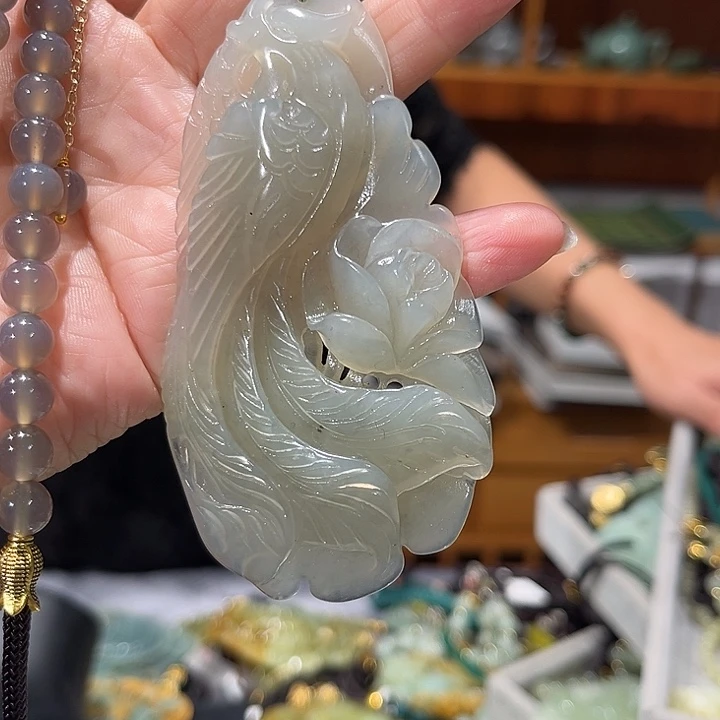 未镶嵌岫玉毛衣链