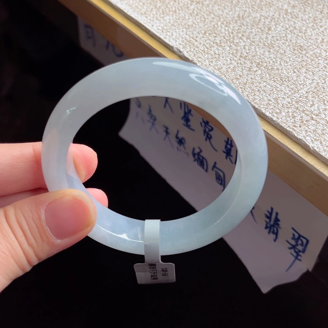 翡翠未镶嵌手镯手镯