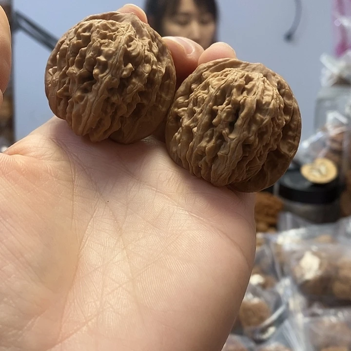 把件文玩核桃41四座楼红皮