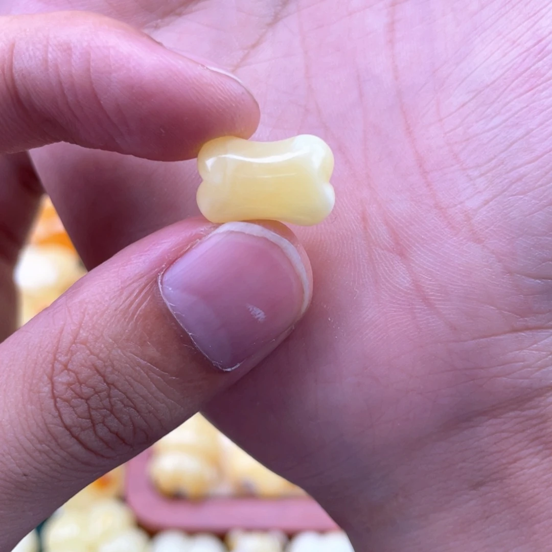 琥珀未镶嵌裸石蜜蜡