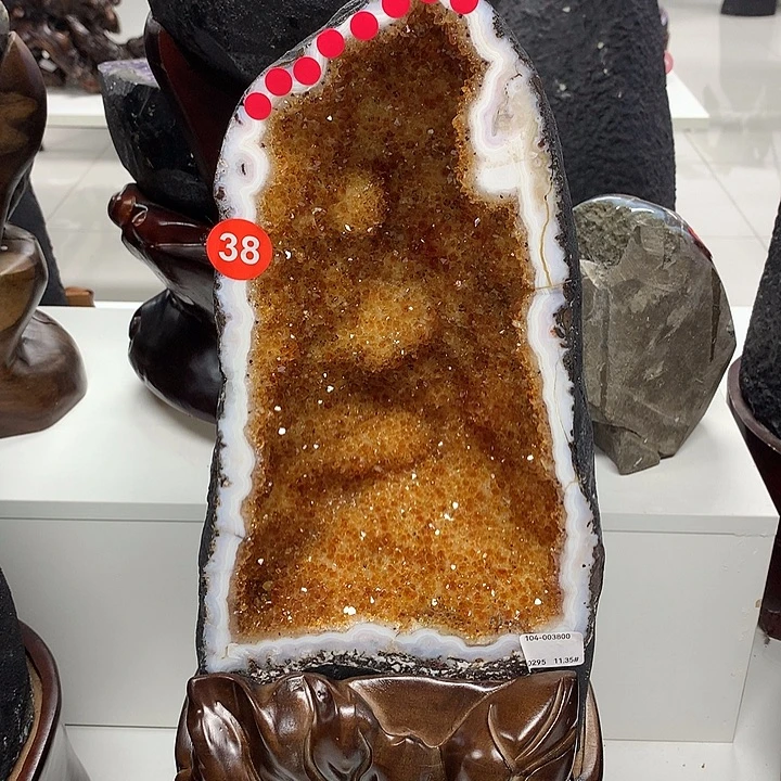 未镶嵌水晶大型摆件（非配饰）