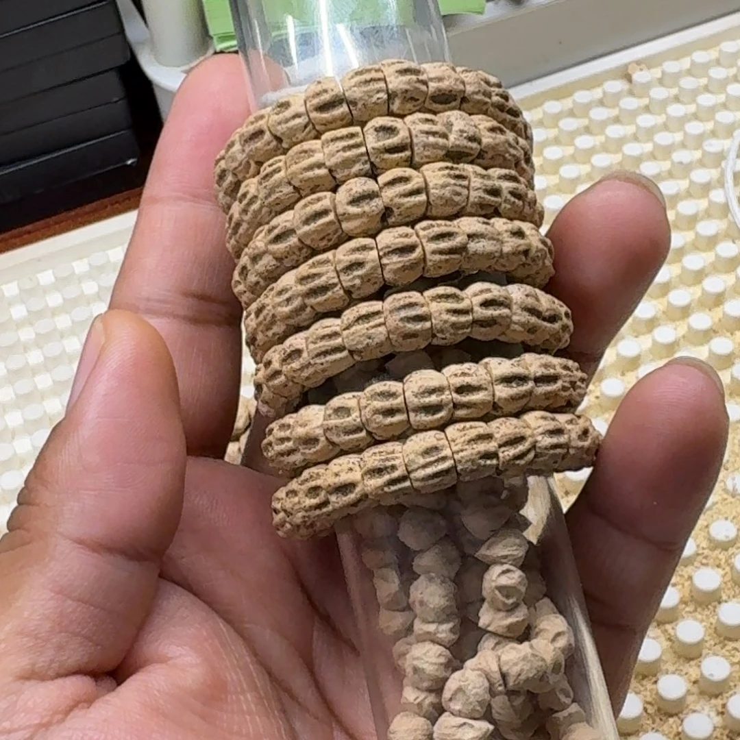 柏香籽/百香籽吊坠