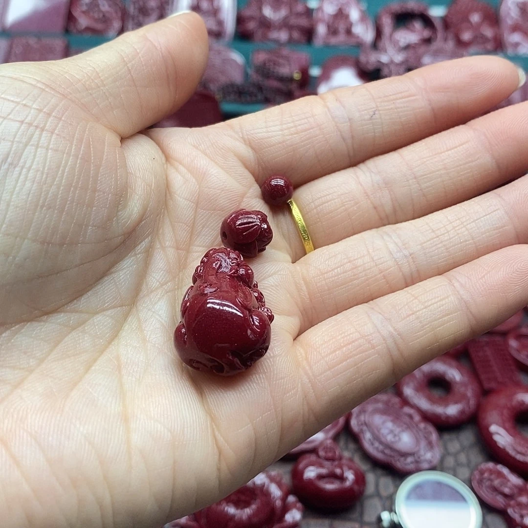 天然辰砂朱砂吊坠