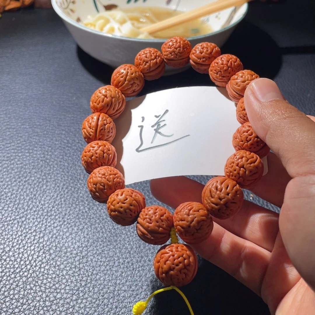 小***哥手串文玩核桃礼物